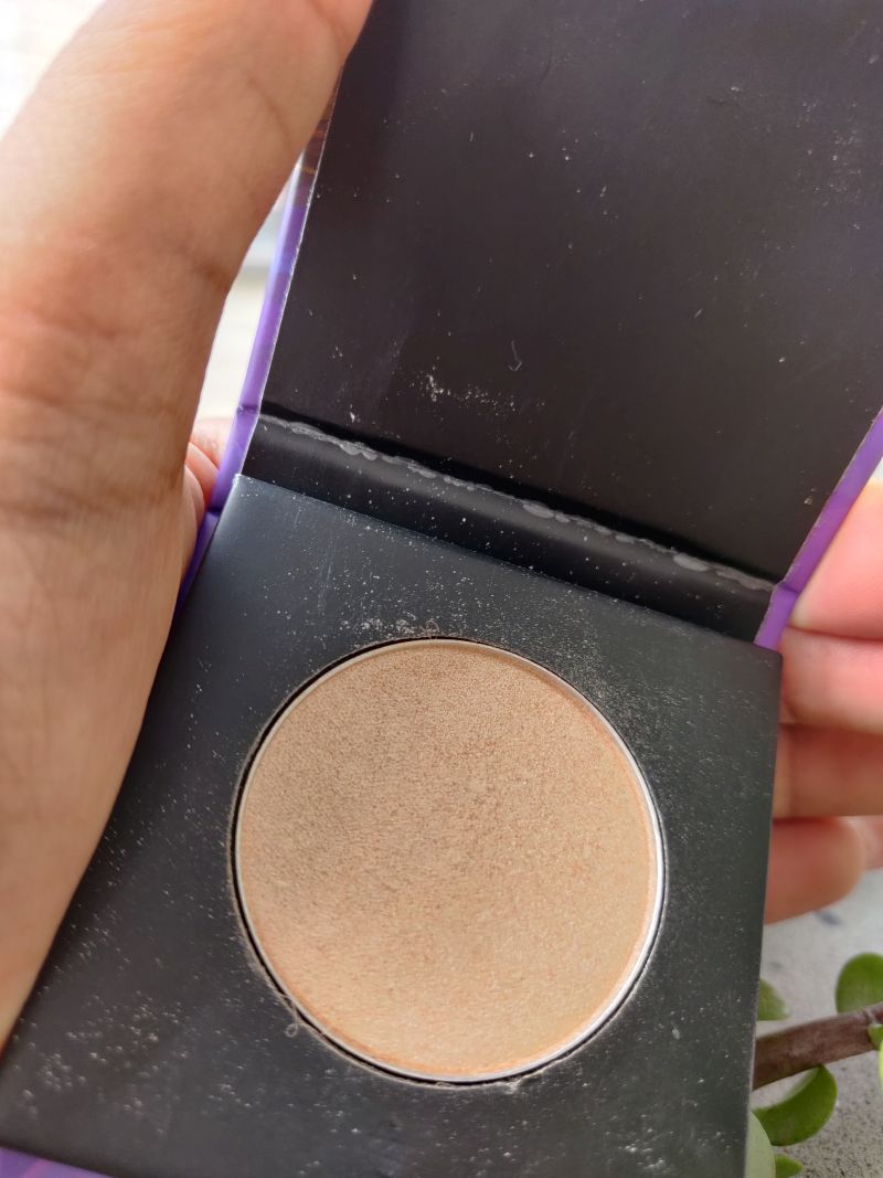 SUGAR Contour De Force Mini Highlighter