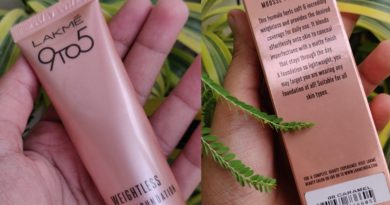 lakme-9-to-5-weightless-mousse-foundation-review