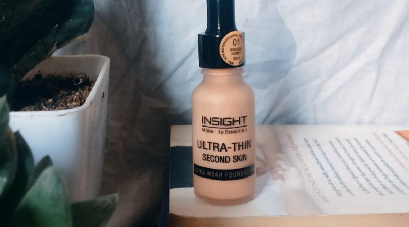 insight-ultra-thin-second-skin-long-wear-foundation-review