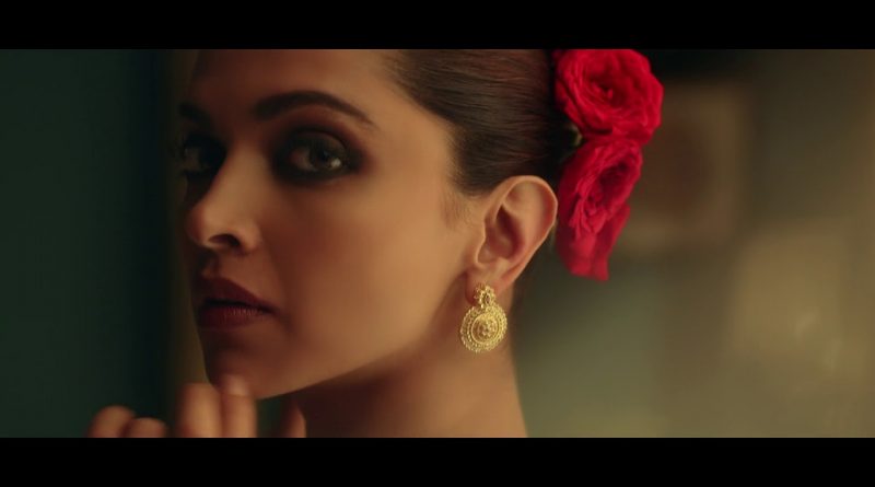 tanishq-gold-earrings