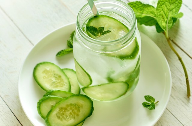 belly-slimming-detox-water