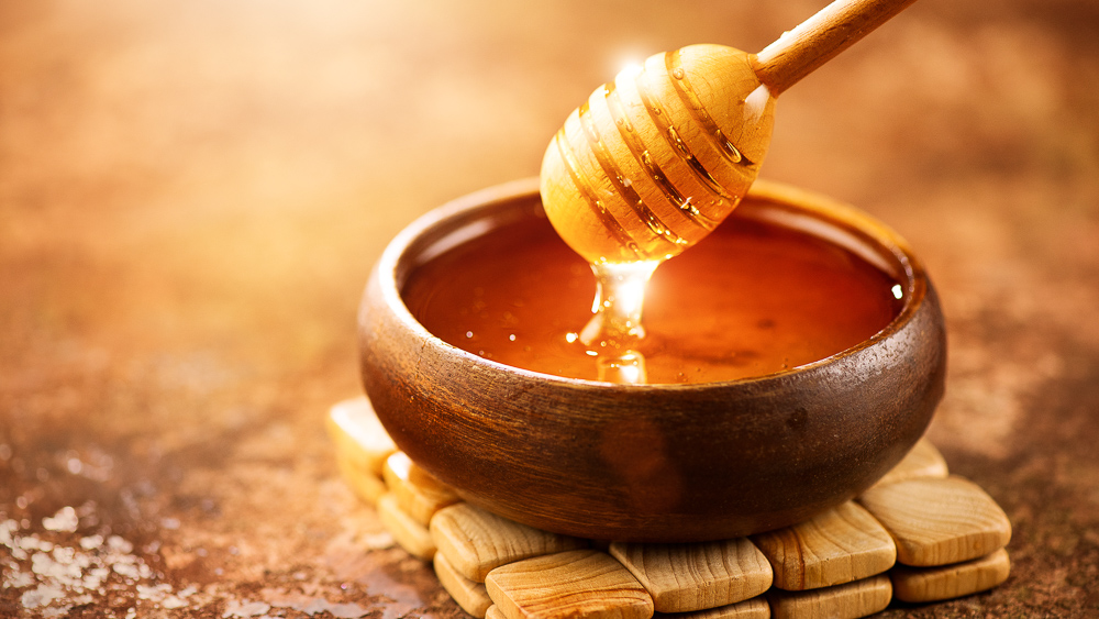 Macadamia Oil and honey