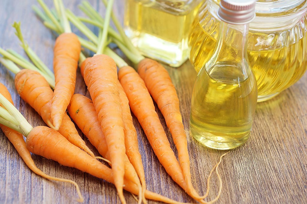 carrot-olive-oil-face-mask