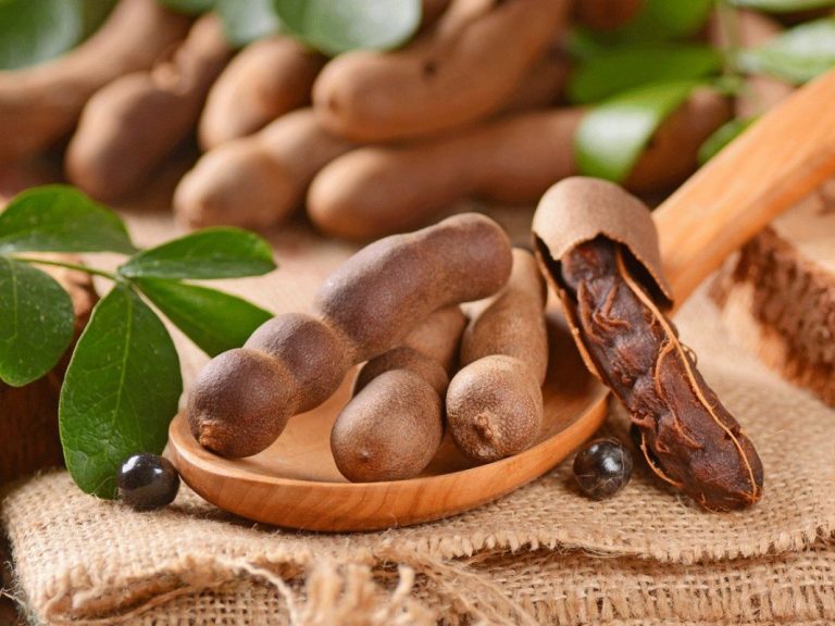 DIY Tamarind Face Mask For Skin Brightening & Dark Circles 365