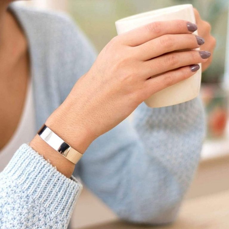 What Is A Cuff Bracelet & How Is It Different From A Bangle?