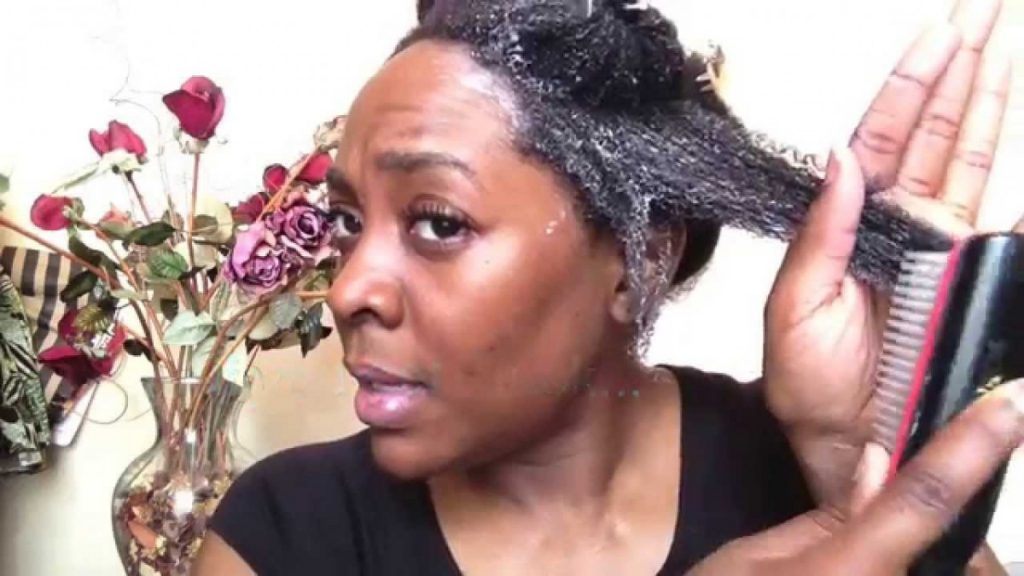 how to detangle 4C hair.