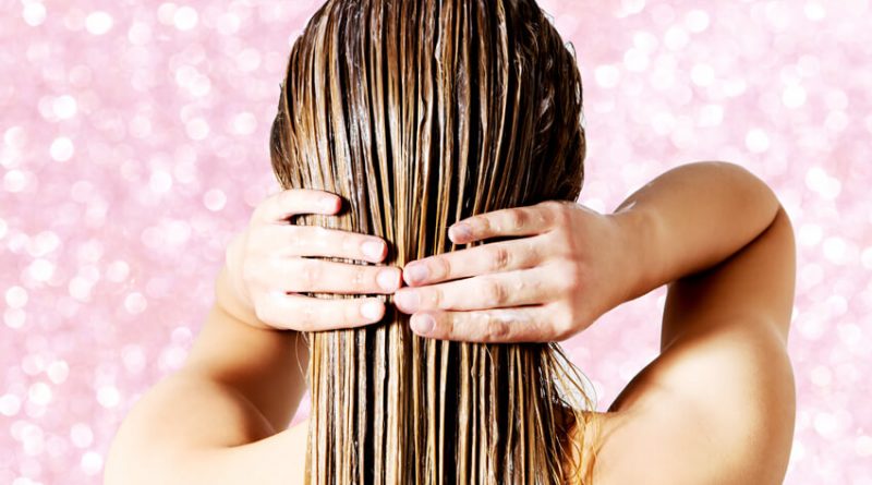 should you wet your hair everyday