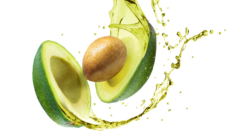 avocado oil benefits for natural hair